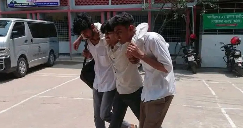 fc05c2d7a454cb15e03e8077cd83a8d7