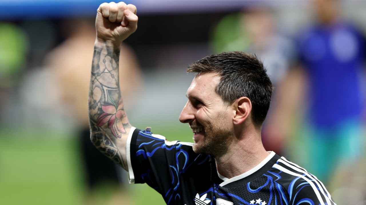 1784169335_messi-68