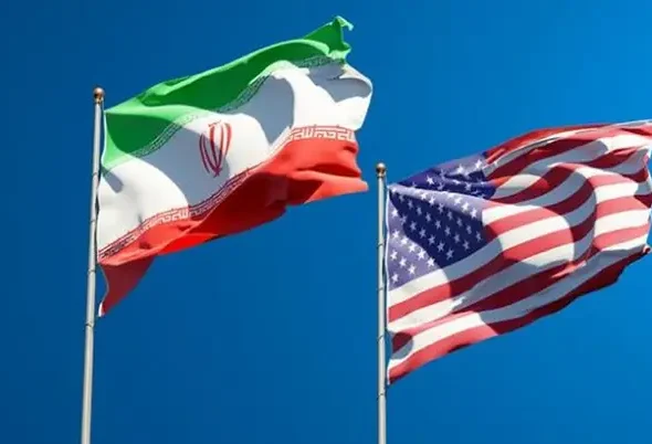 Iran and us Flag-768x402